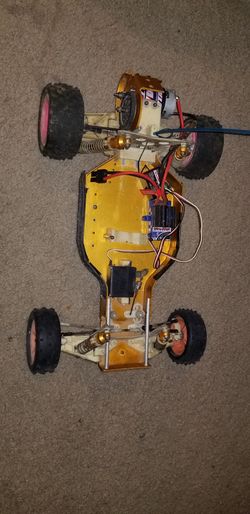 Team associated rc10 gold pan stamped A rc car