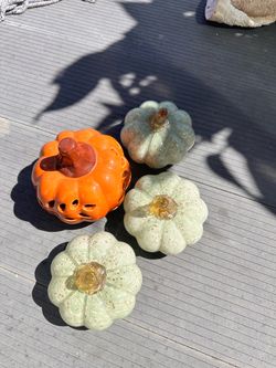 Green glass pumpkins with speckled texture #pumpkin #glass
