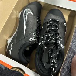 Free softball Shoes Size 12