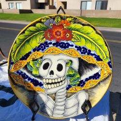 Two Day Of The Dead Ceramic Plates With Display