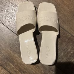 Women’s Shoes Size 10