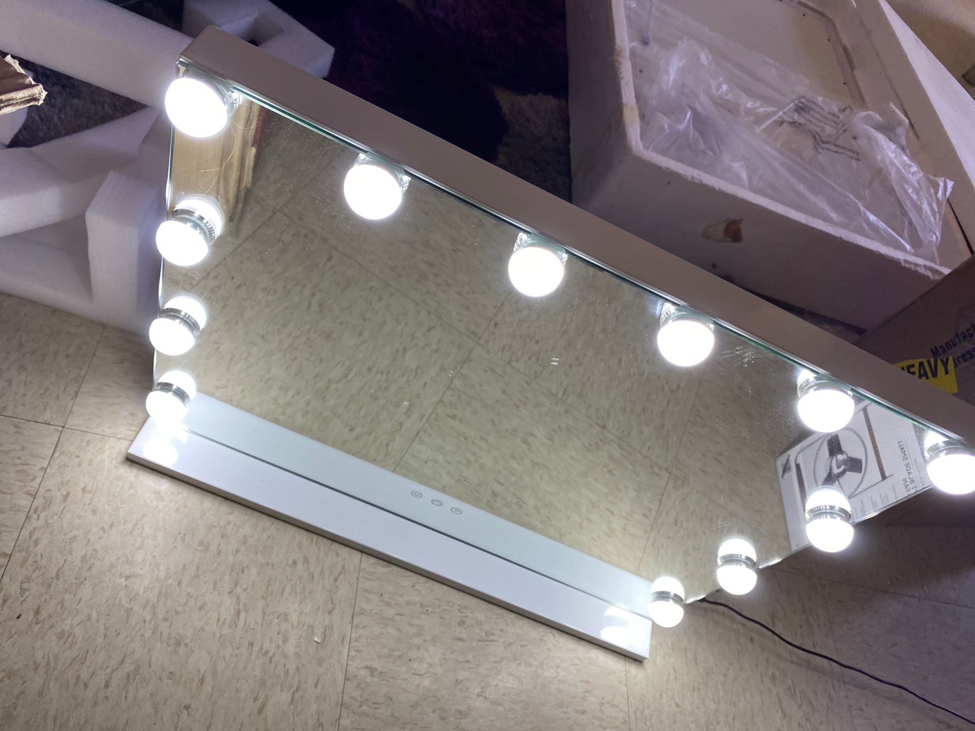 Brand new Hollywood vanity mirror