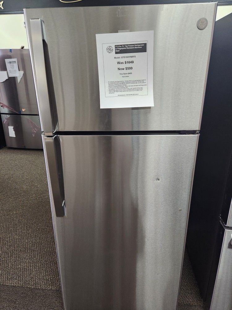 17.5 Cu. Ft. Top Freezer Refrigerator In Fingerprint Resistant Stainless Steel