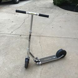 Razor A5 Air Kick scooter
