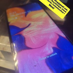 THE SAMSUNG GALAXY A10E BY TRACFONE BRAND NEW W/CASE !!!!