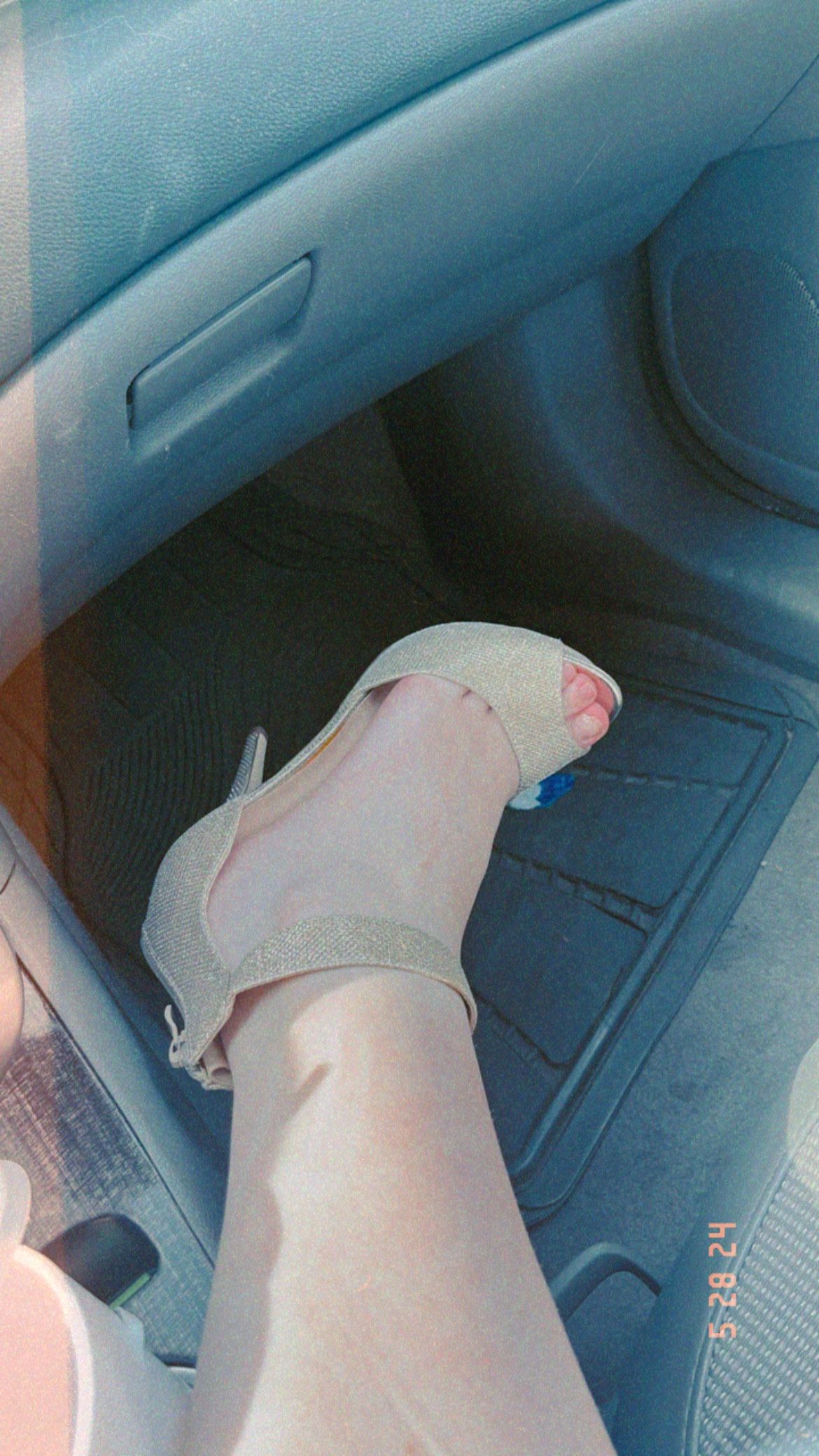 Dream Paris Gold Heels