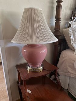 Vintage Pink Ceramic Table Lamp
