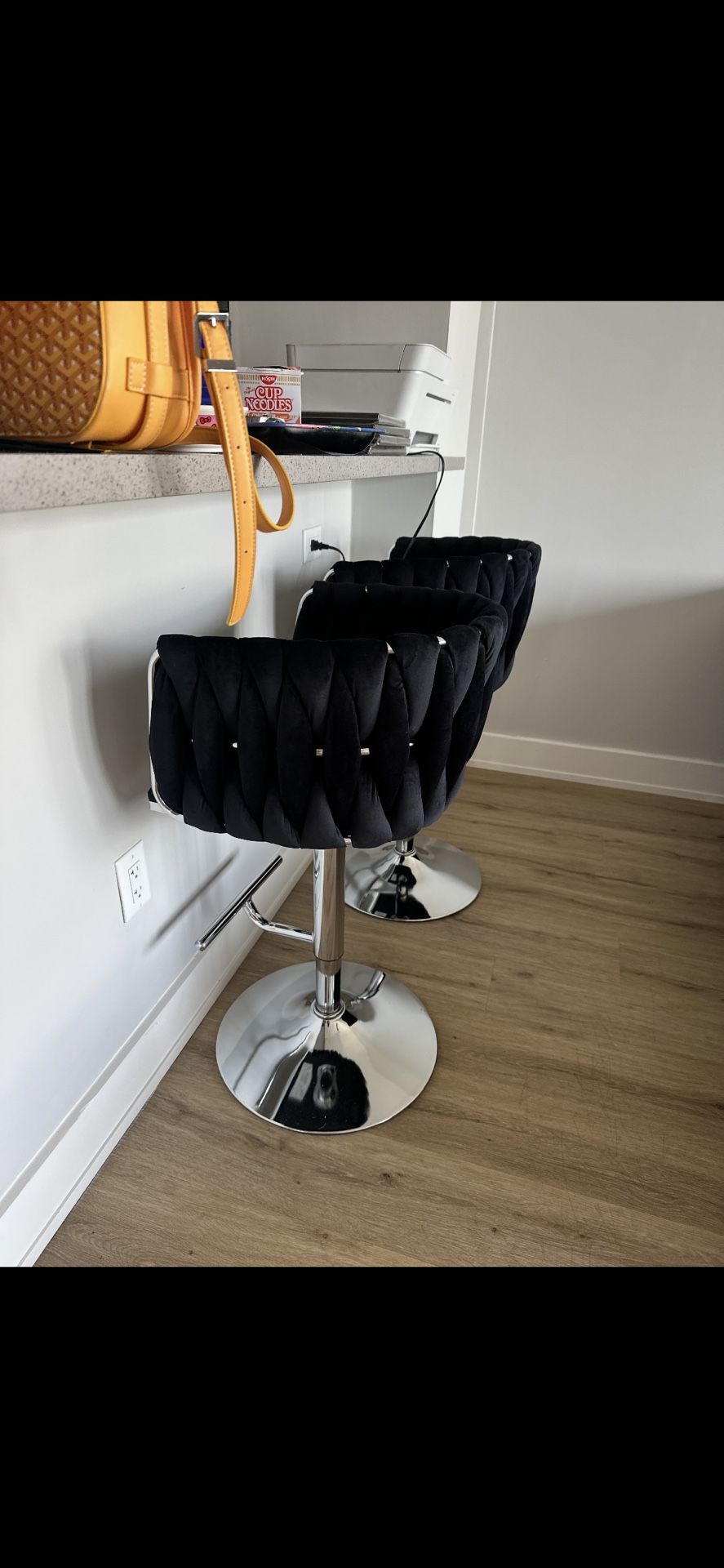 Black Bar Stool Chairs