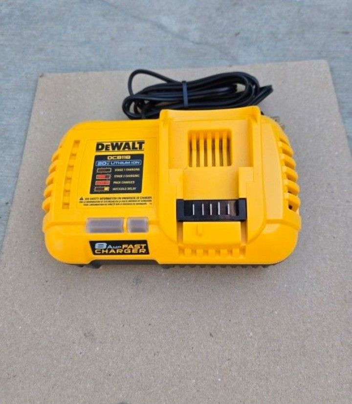Dewalt Fast Charger 20v 