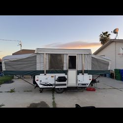 2005 Coleman Fleetwood Yuma