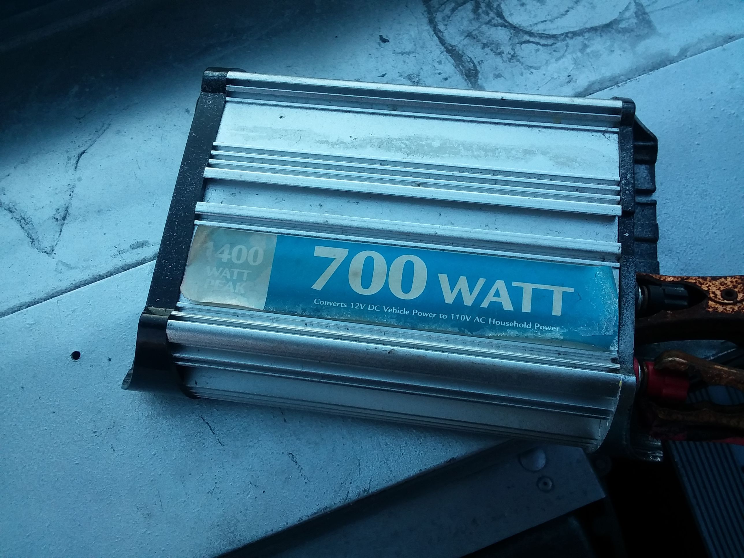 Invertedor battery
