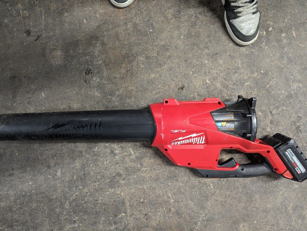 Leaf Blower With Battery 