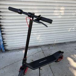 SUPER RIDE SUPERFUN M1 ELECTRIC SCOOTER 19MPH-RANGE 20MILES 500W Powerful Motor，Max gradient 20%. Max travel range of 19 miles，max load of 220 lbs. Ma