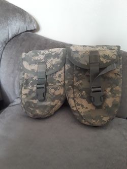 Military shovel storage pouch