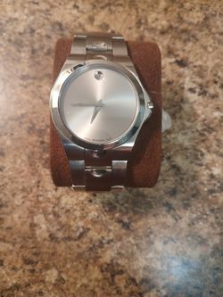 Movado white good condition working