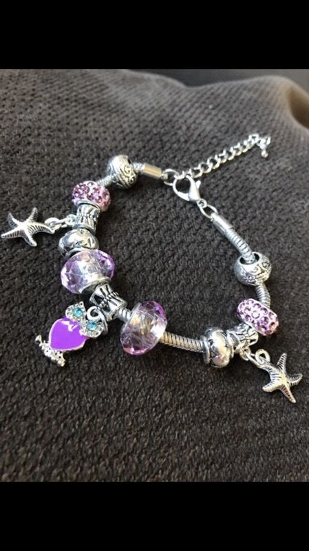 Charm bracelet