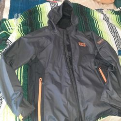 Bear Grylls Craghoppers Water proof Jacket SIZE  M (NEW 💥 10 BUCKS)