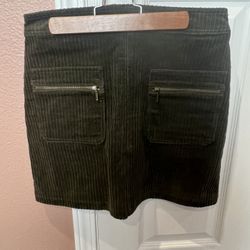 Francesca’s Boutique Mini Skirt Size M 