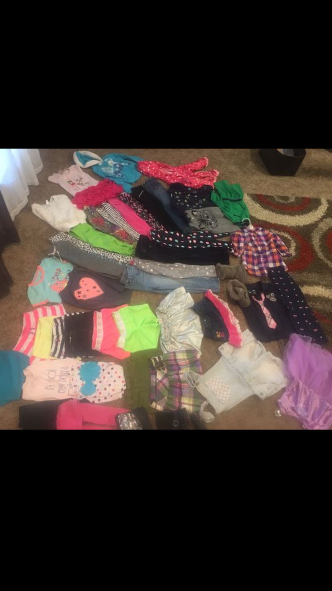 Girl clothes Size 4t boots size 8-9