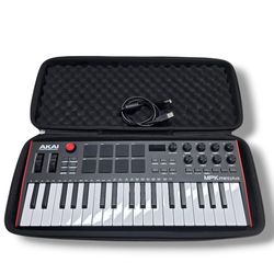 Akai Professional MPK Mini Plus Midi Keyboard
