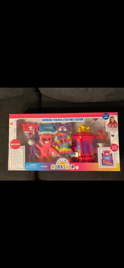 Build a Bear Workshop Rainbow Friends Stuffing Station