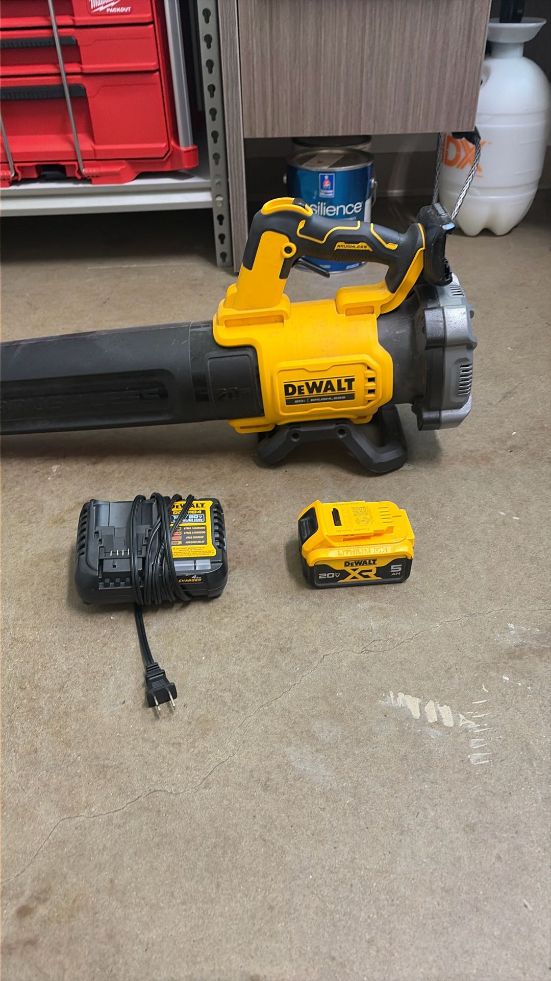 Dewalt