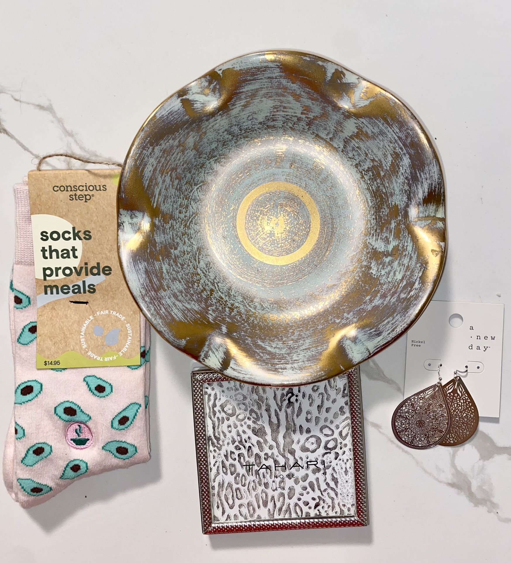 Gift Set For Women: Ceramic dish, avocado socks, picture frame & earrings