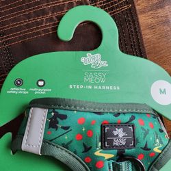 Pet Harnasses, 3 Sizes w/1 Leash, Wicked Mivie Themed