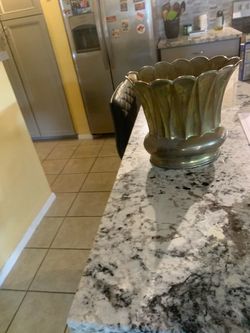 Brass planter