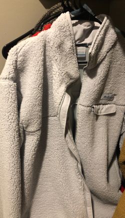 Columbia PFG fleece