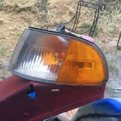 92-95 Honda Civic Driver side Turn signal Light