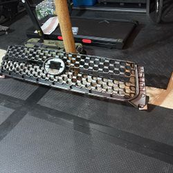 2nd Gen OE Toyota Tundra Grille