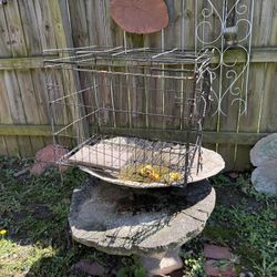 Small Animal Wire Kennel