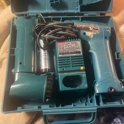 Makita Light And Drill