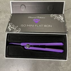 ISO mini flat iron