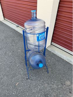 5 gal water bottles & stand