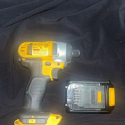 Dewalt Impact Driver With 20v Lithium Battery
