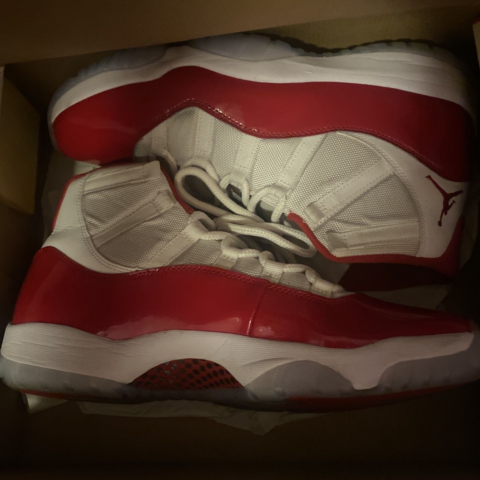 Jordan 11 Cherry 