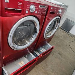 LG SET STEAM WASHER AND STEAN DRYER