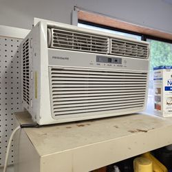 Frigidaire Air Conditioner 