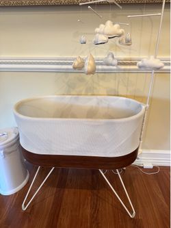 Snoo Crib