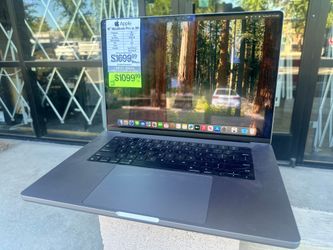 🍎 🖥️ 📱 APPLE SALES ALL WEEK!!! 16" MacBook Pro Retina M1 Pro 10-Core CPU, 16-Core GPU, 32GB Ram, 512GB SSD 2021