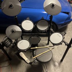 Electric Drum Set, Donner DED-200 Mesh Head Electronic Drum Kit