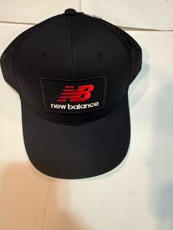 MENS NEW BALANCE STACKED PATCH LOGO TRUCKER HAT