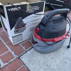 Wet/Dry Vac 2.5 gal