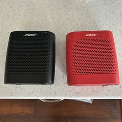 Two portable Bose speakers in great condition. Sound really good.   $40 each, I take cash or Venmo. I’m up here in Vancouver, but sometimes meet in Po