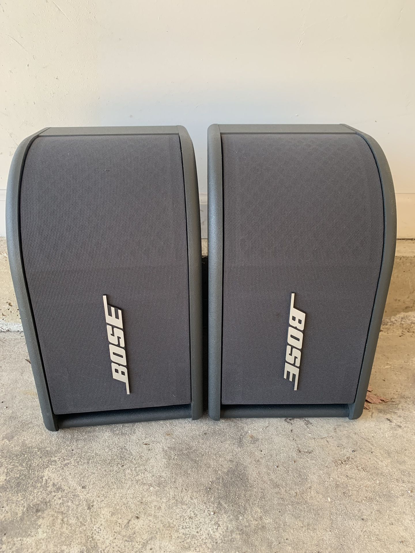 Bose 300 pm loudspeakers left/right