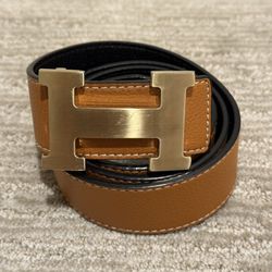 Men’s Reversible Tan/Black H Leather Belt Gold Buckle 41 inches length
