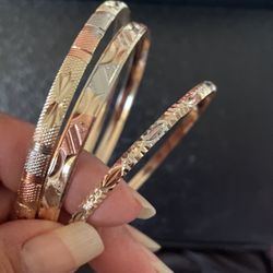 Bracelets Different Sizes