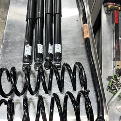 Dodge RAM 2500  14+      Stock Suspension Front & Rear Suspension 